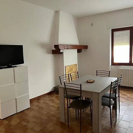 Apartment Casa Del Faggio Rosso Bellagio
